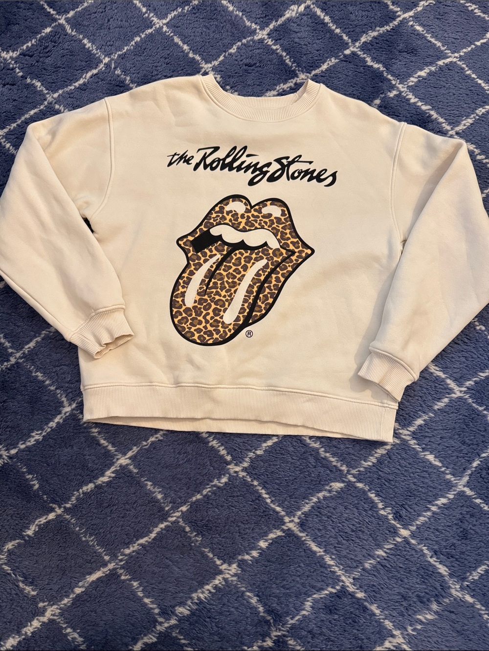 Zara Cream Crewneck Sweatshirt with Rolling Stones Graphic - size 13/14